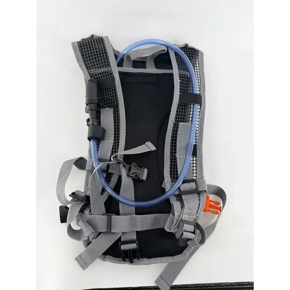 SERG Hydration Bag WithBladder Woods Hydrate Runner Backpack 72 Oz. Gorpcore